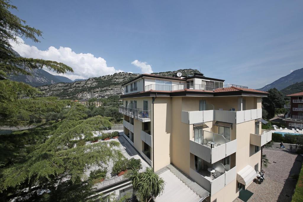 Hotel Villa Verde Torbole Sul Garda Exterior foto